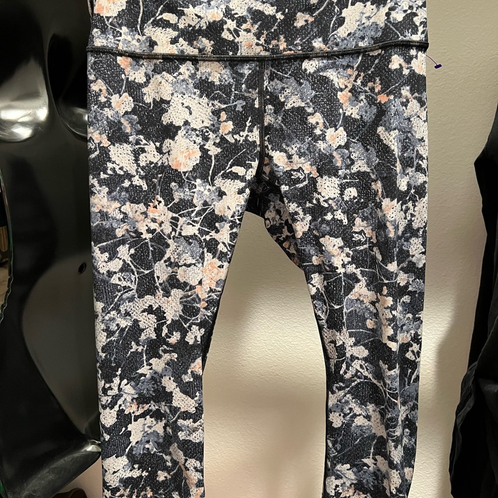 lululemon athletica Leggings Black High-Waisted Performance